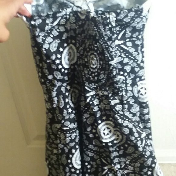 Khols marvel universe dress - Picture 3 of 3